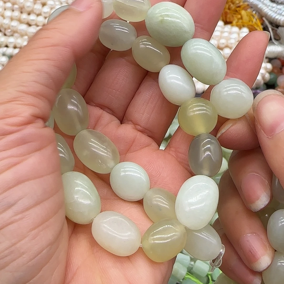 玛瑙/玉髓合金珠宝半成品岫玉10-12mm一条