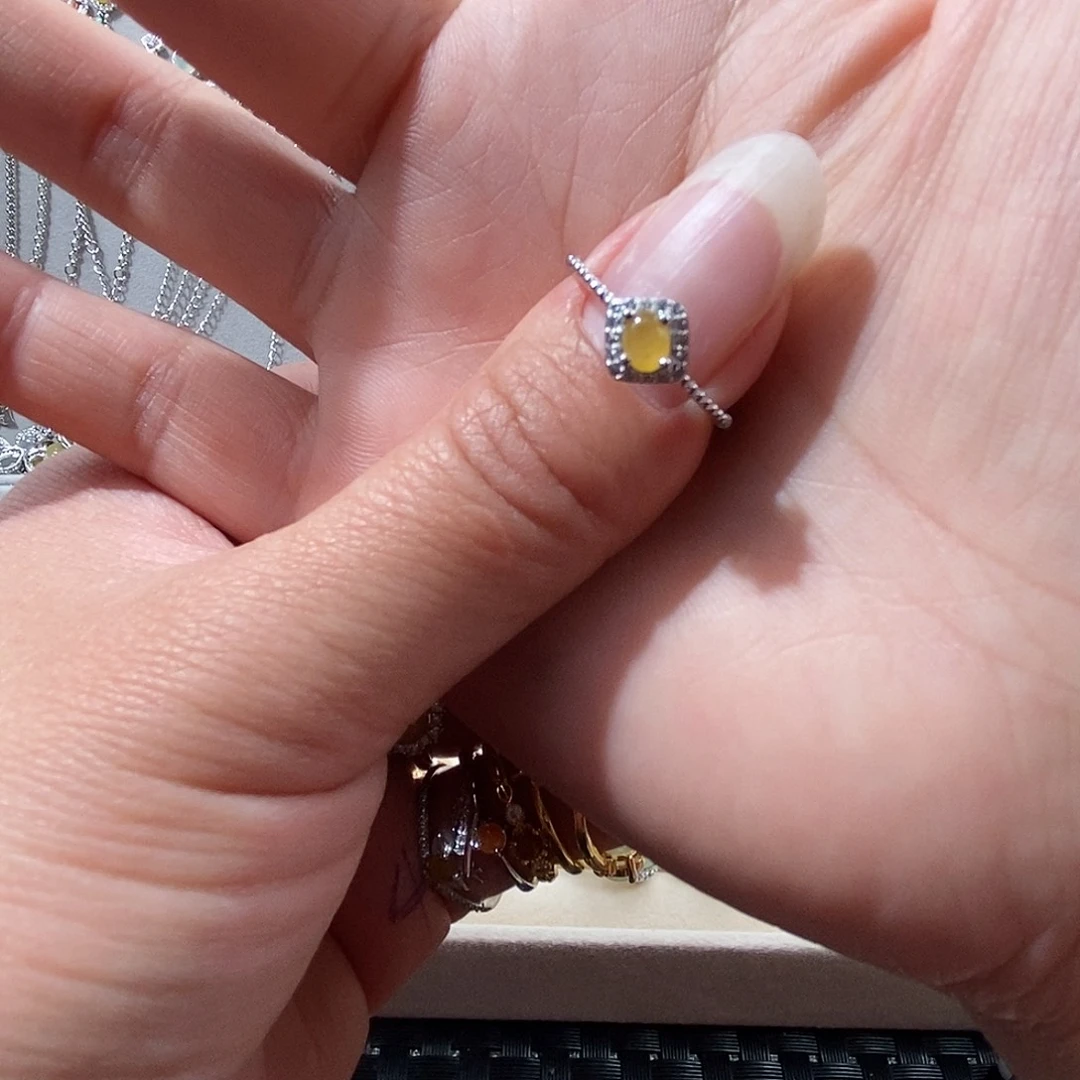 翡翠未镶嵌戒指缅甸