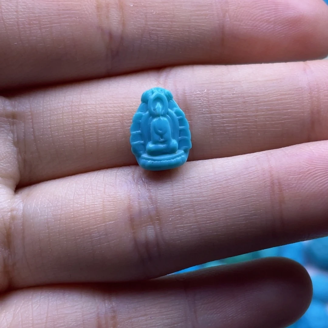 绿松石未镶嵌天然原矿绿松石雕件