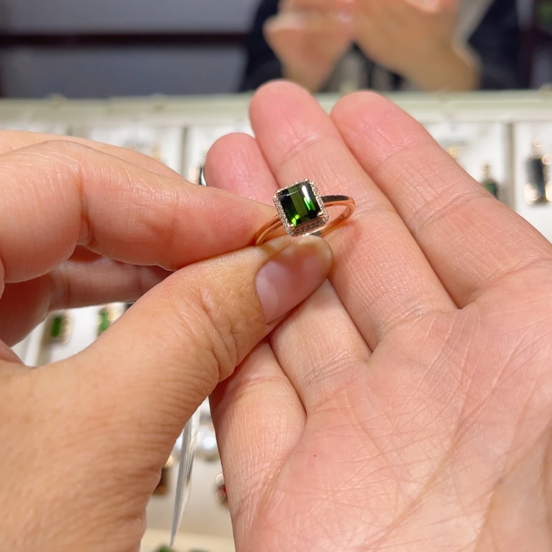 碧玺戒指18K金镶嵌静