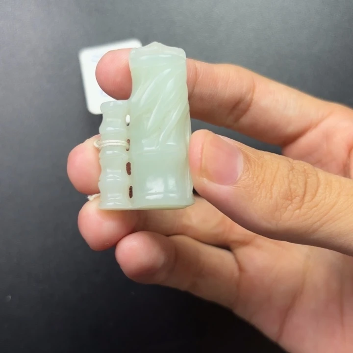 安***滨和田玉未镶嵌挂件