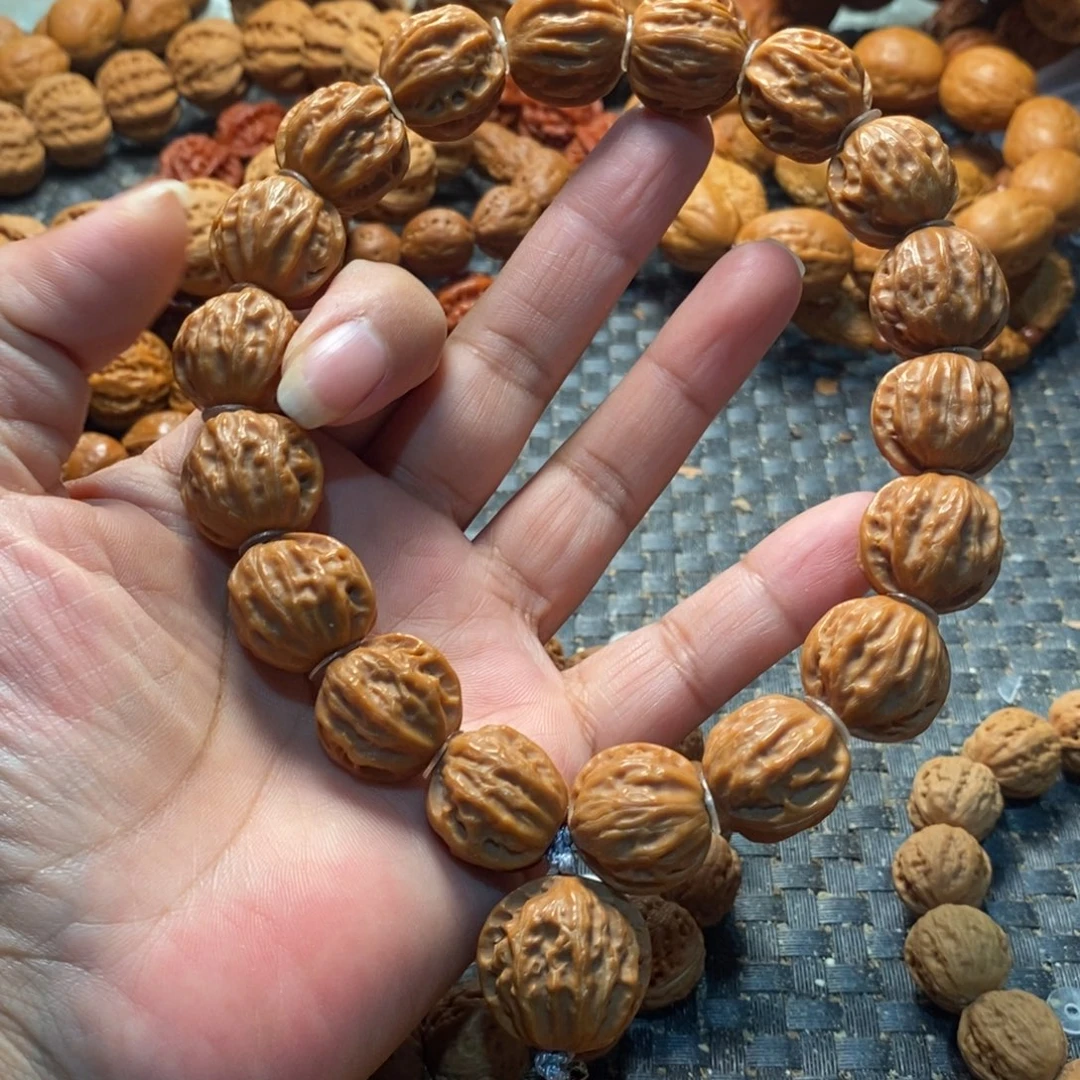 哈***啊文玩核桃吊坠树王八棱