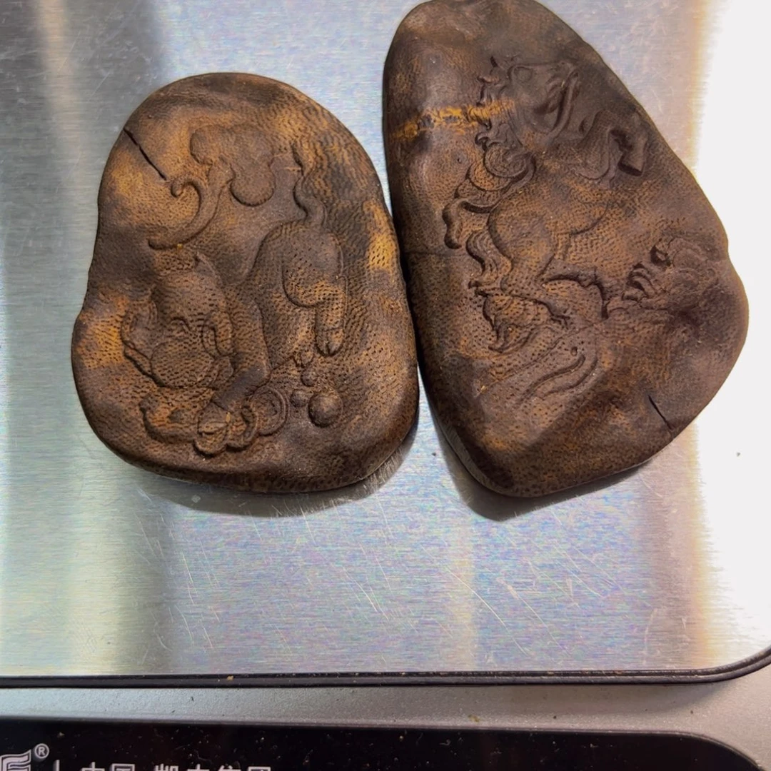 用***4沉香碎屑沉香包头料31.3g