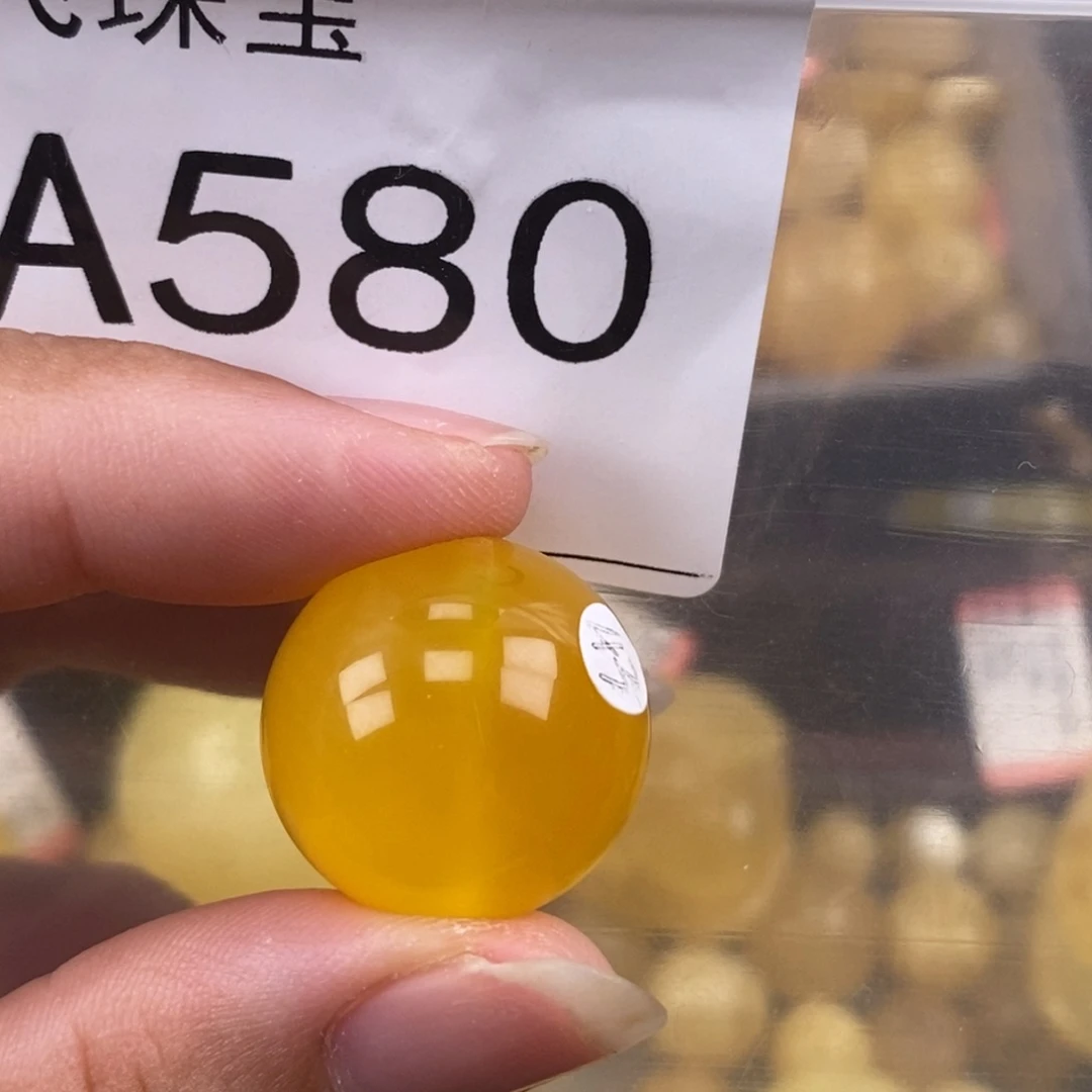 琥珀未镶嵌珠宝奇石20.3