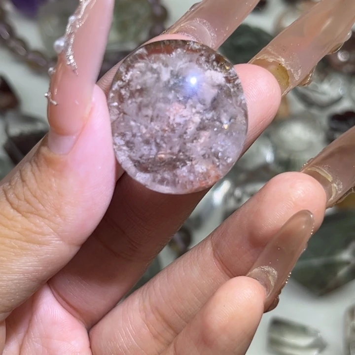 未镶嵌吊坠(赠链)水晶