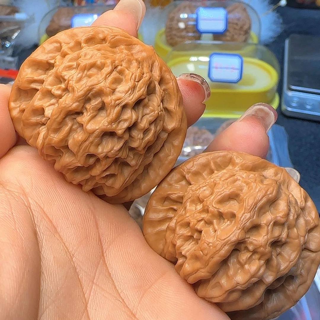 文玩核桃吊坠心*45龙脉