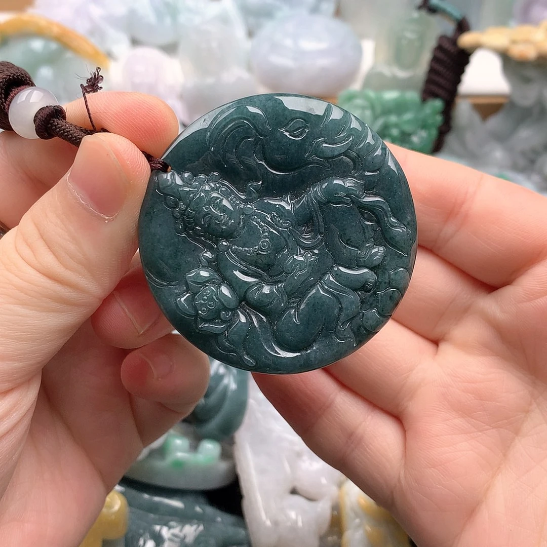 吊坠(不含链)未镶嵌翡翠