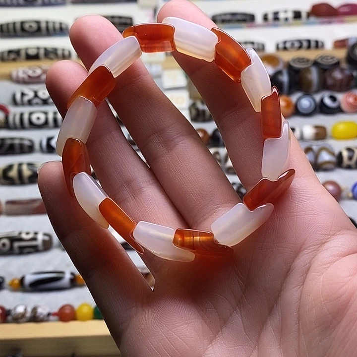 朝***ˇ未镶嵌颈饰玛瑙/玉髓