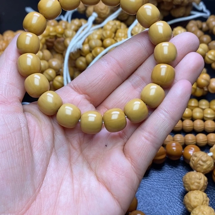 猴头核桃手串猴头