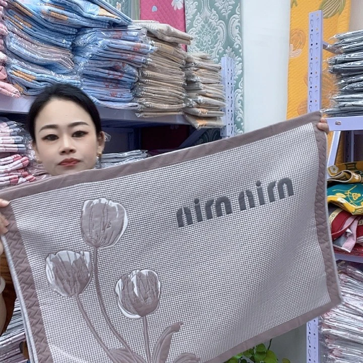 棉咖色郁金香春眠