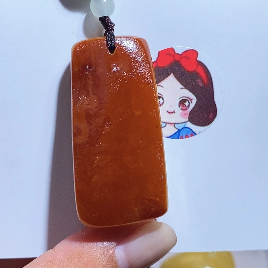 未镶嵌琥珀珠宝奇石张*子