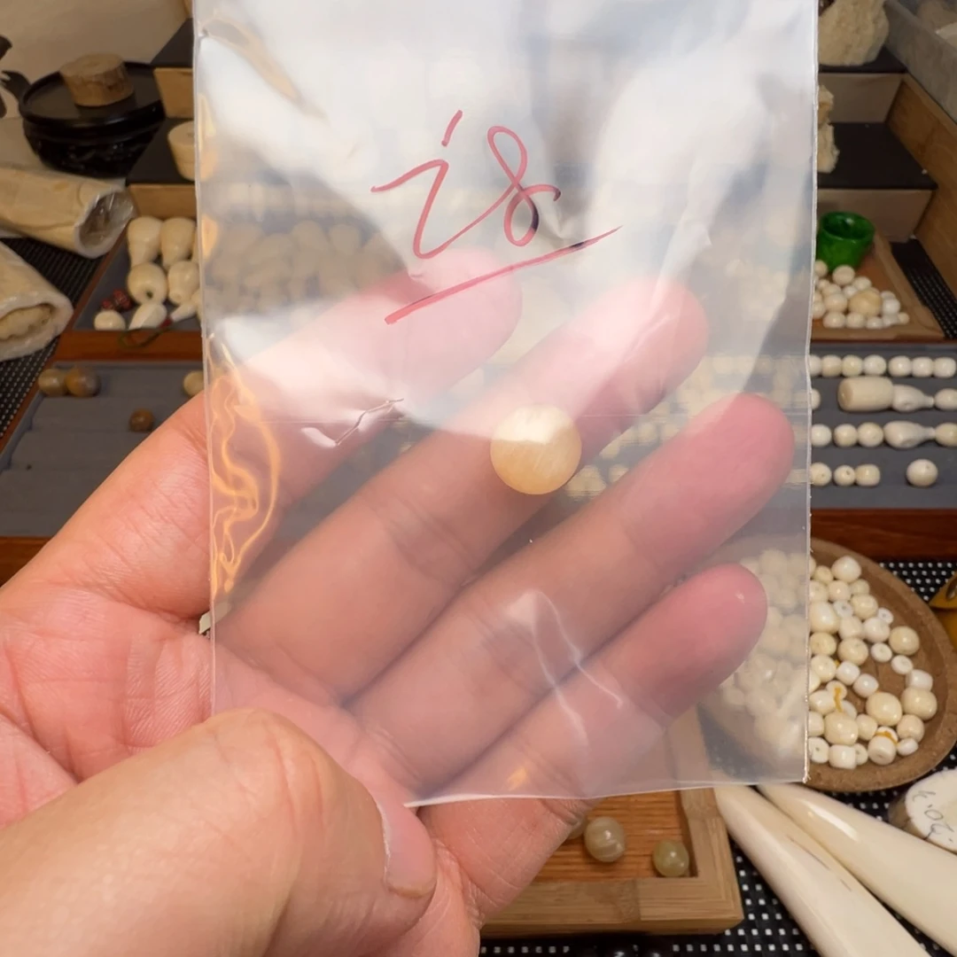 树脂制品特价处理瑕疵