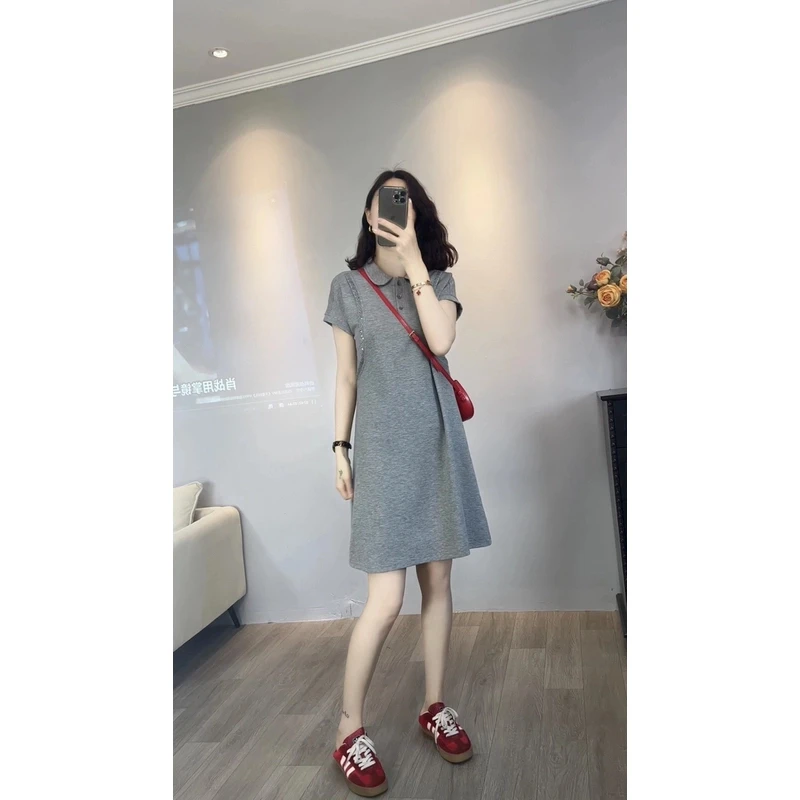 显瘦减龄款时尚洋气娃娃领连衣裙简约大气宽松夏季