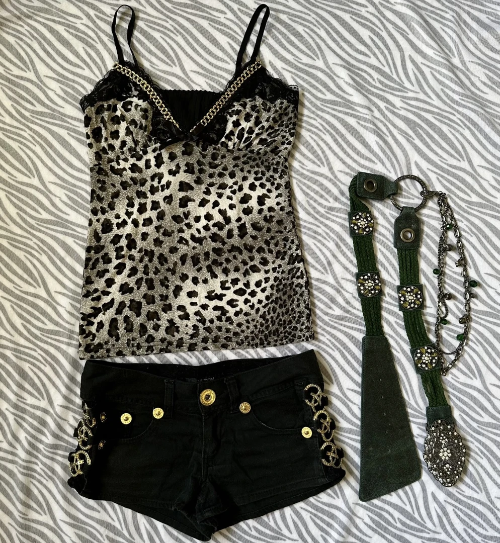 孤品古着链接y2k涩谷辣妹小众亚文化设计款上衣（以直播间款式为准