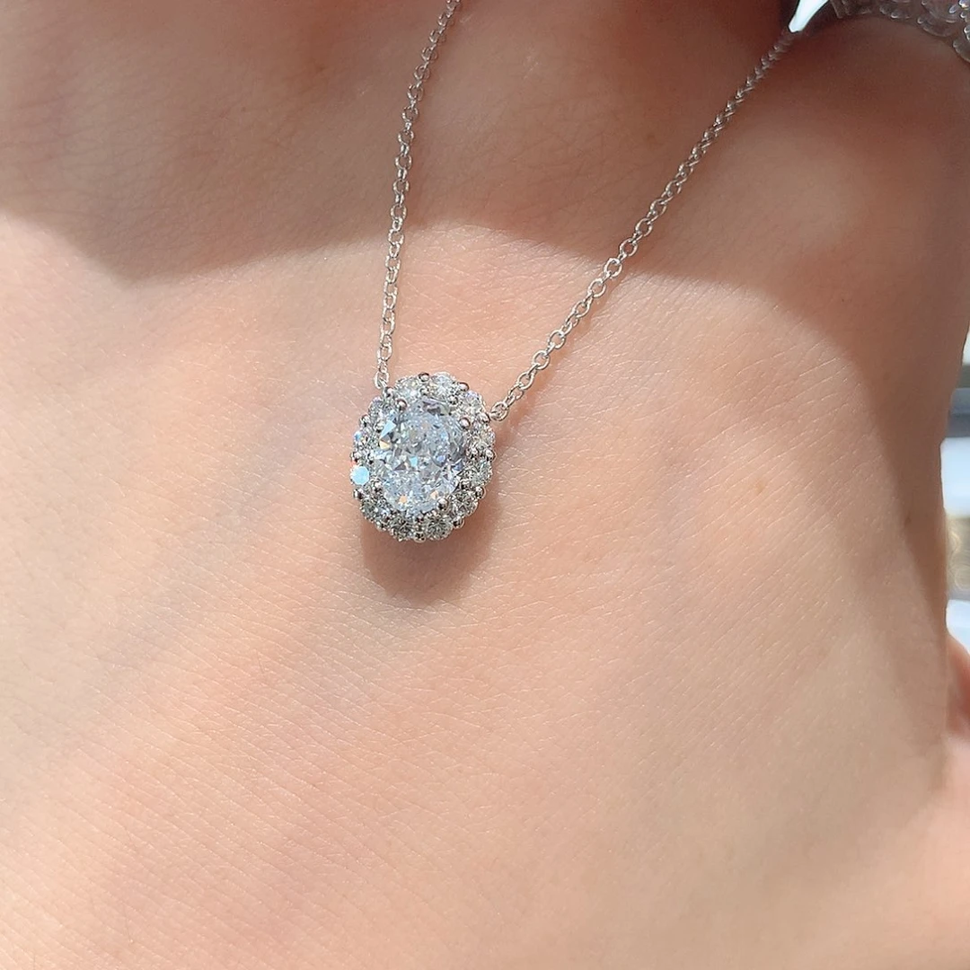 实验室培育钻石铂Pt950镶嵌颈饰