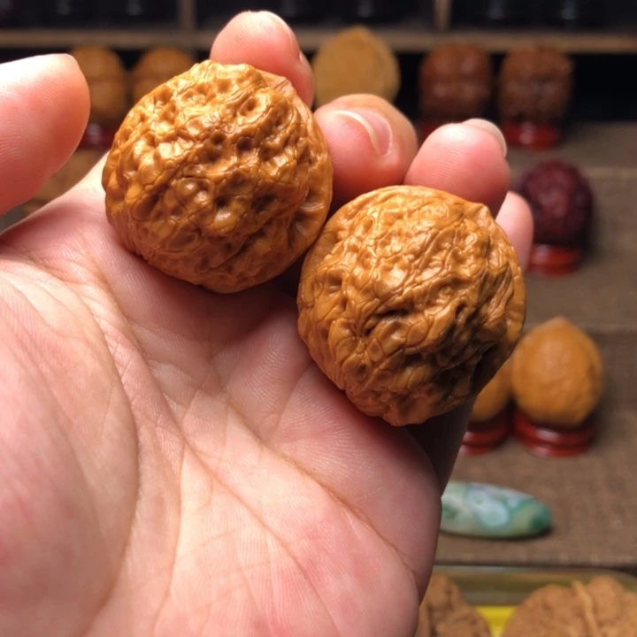 把件橄榄核22龙鳞舍利疙瘩包35