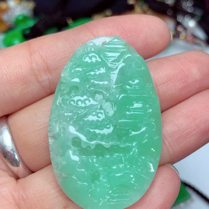 翡翠吊坠(不含链)未镶嵌