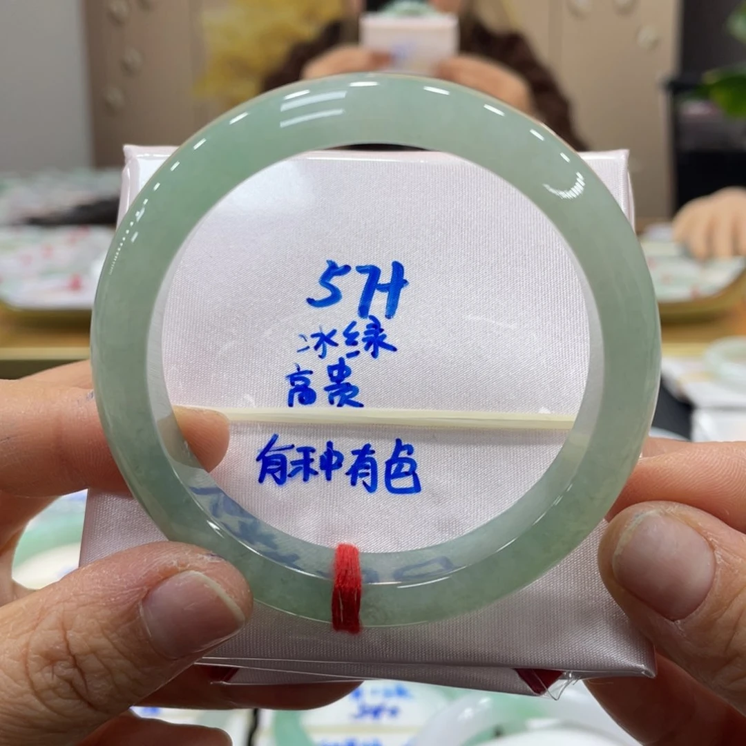 未镶嵌手镯翡翠翡翠