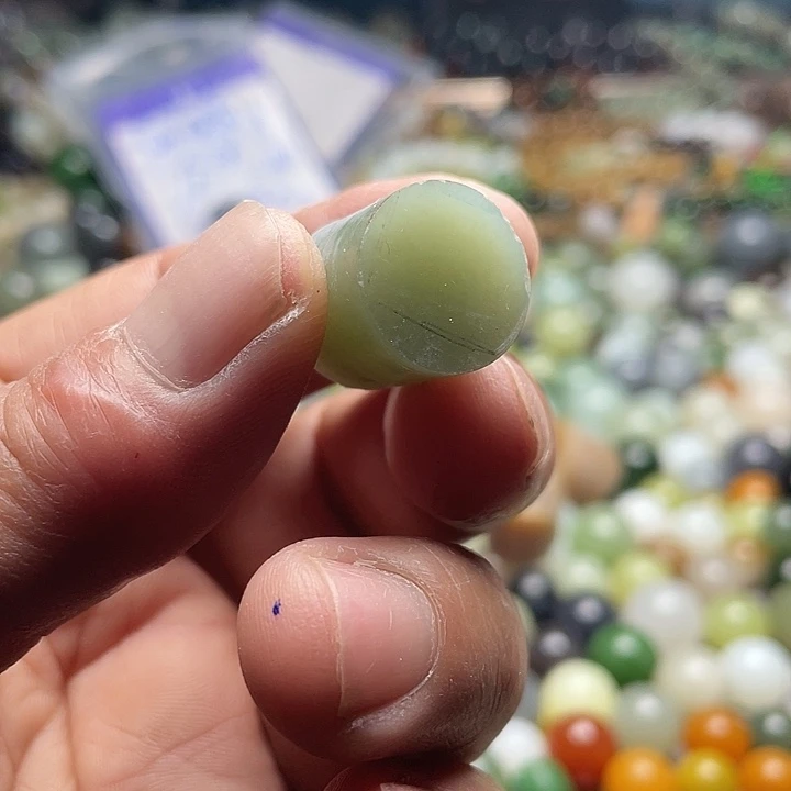 未镶嵌和田玉珠宝奇石守**空