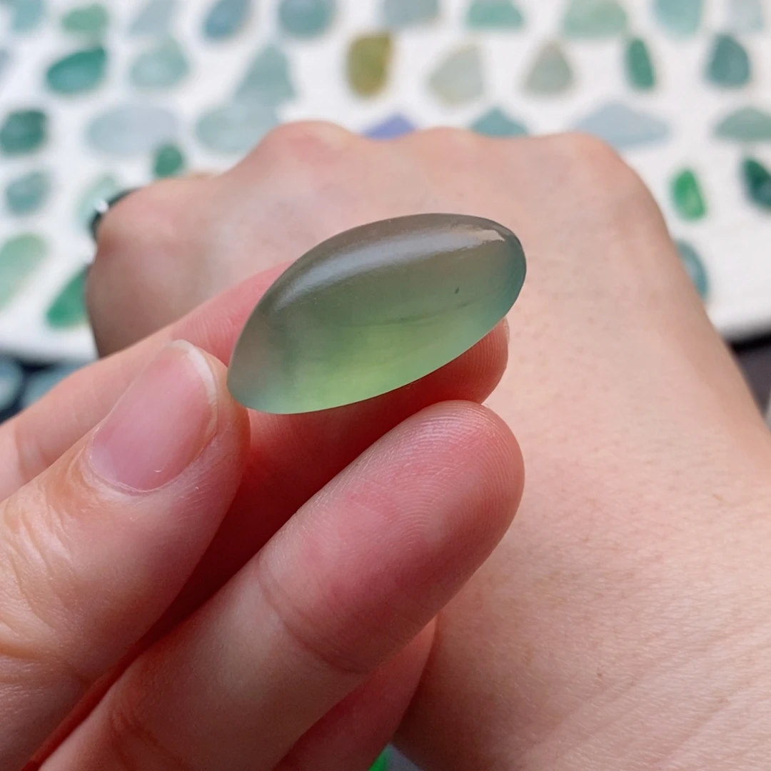 定制翡翠未镶嵌瓜