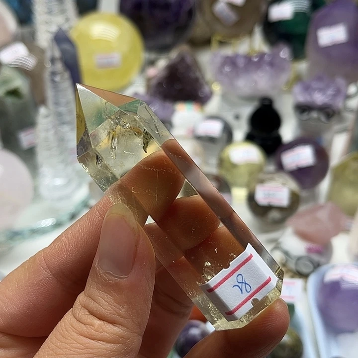 水晶珠宝半成品未镶嵌56克黄水晶柱