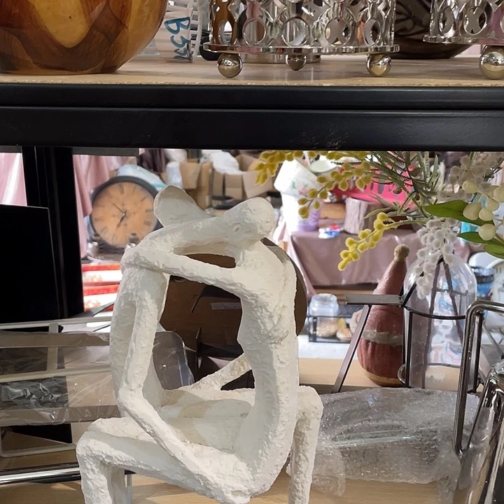 生**彩陶瓷花瓶，部分微瑕