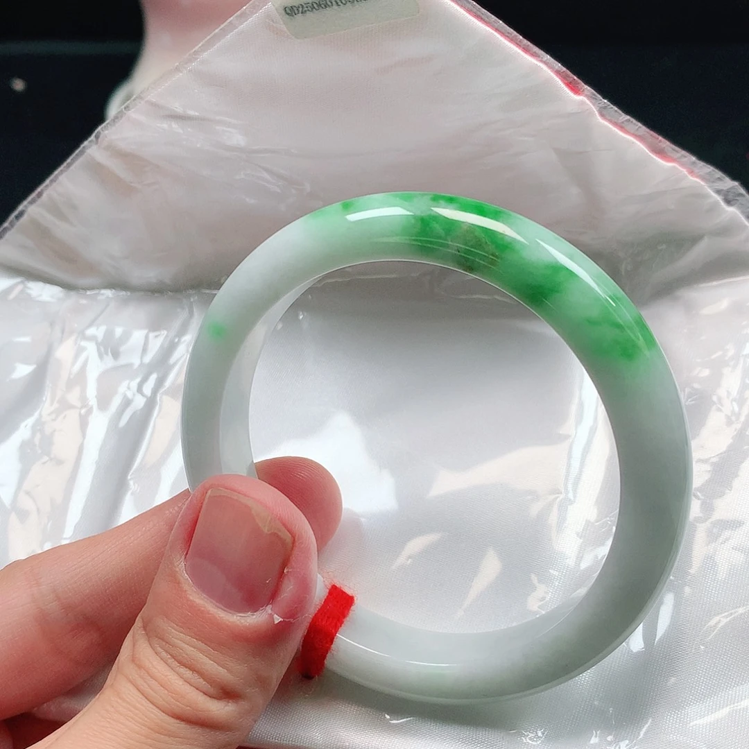 翡翠未镶嵌手镯翡翠1572