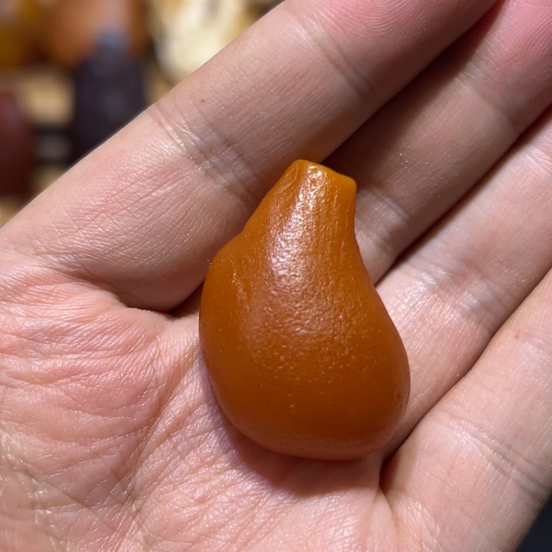 定制琥珀未镶嵌琥珀蜜蜡