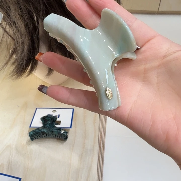 铁合金皮质浅绿色工字醋酸半抓32