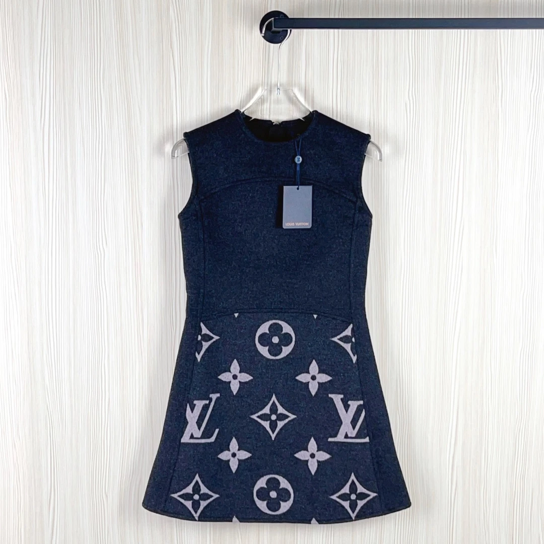 未使用 LouisVuitton/路易威登 连衣裙 尺码34 成色看直播GSL4177