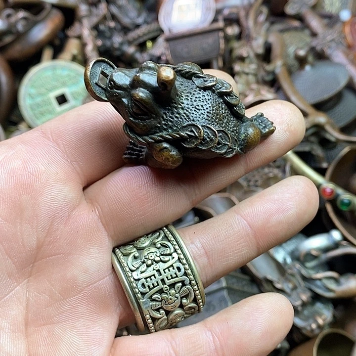 平平安安健健康康