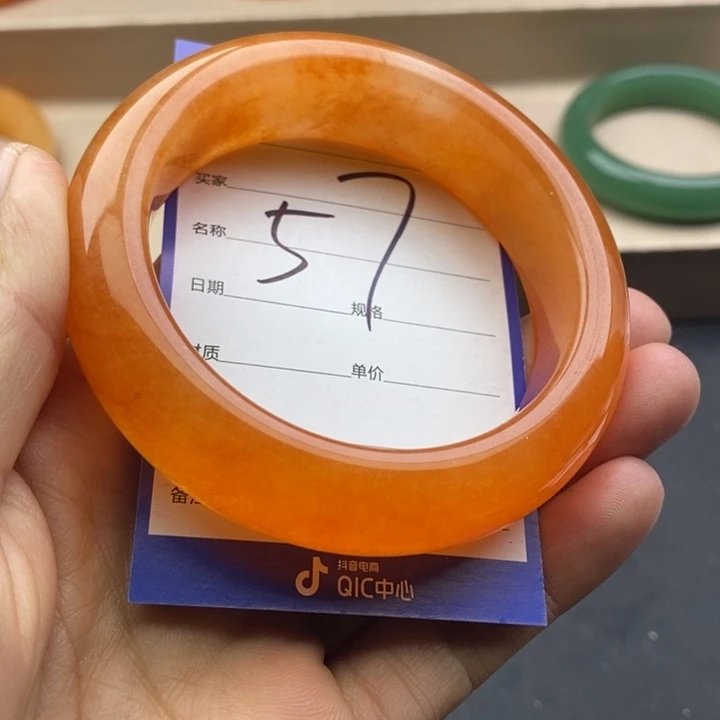 石英质玉未镶嵌手镯