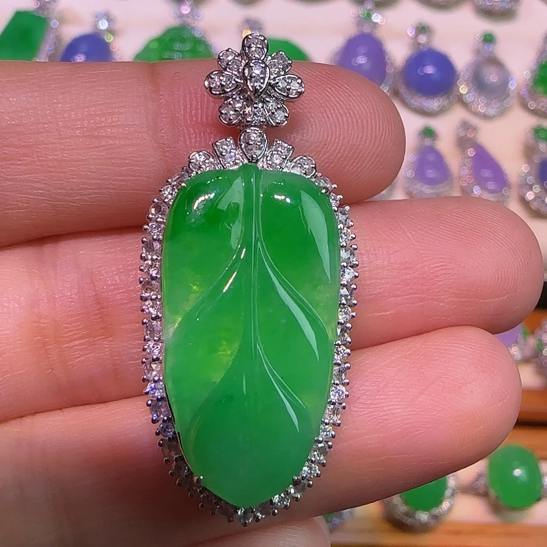 翡翠18K金镶嵌吊坠(不含链)