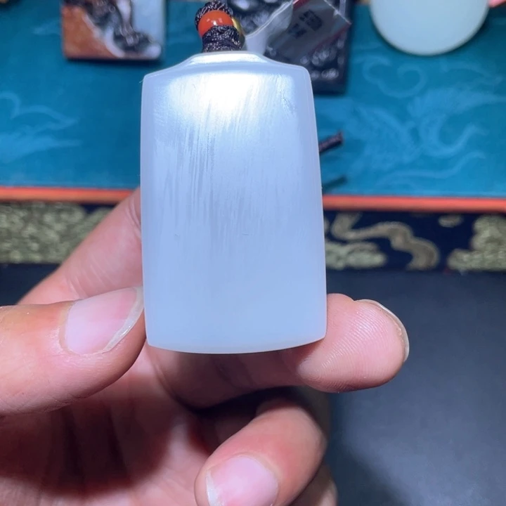 和田玉未镶嵌颈饰J