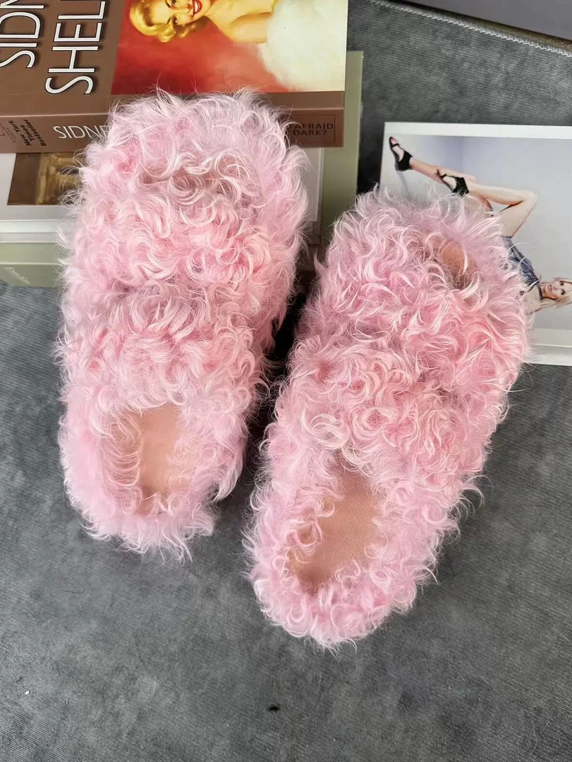 貂大人轻奢毛毛鞋女高级羊毛卷一字拖粉色厚底毛毛拖鞋外穿2025