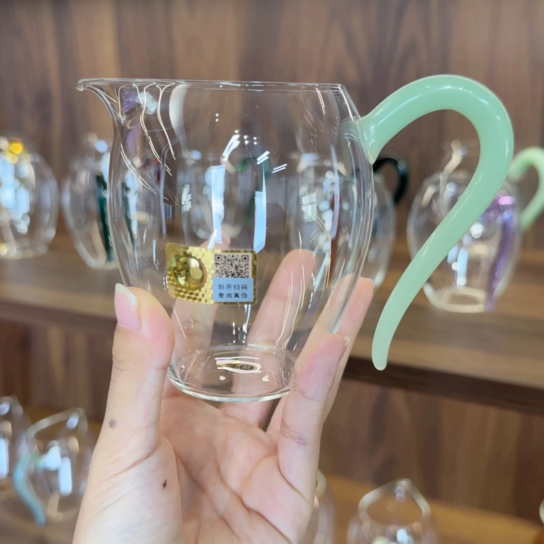禾器怡然浅玉色公道杯