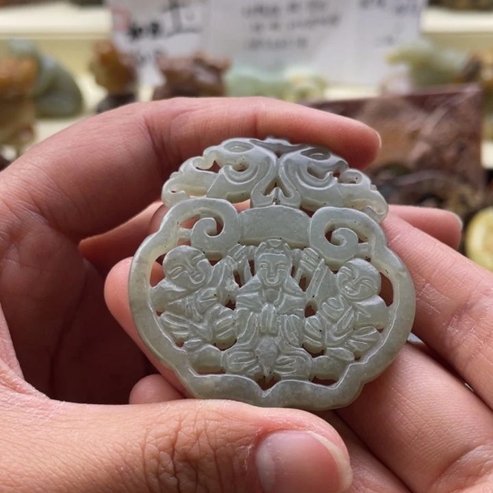 和田玉颈饰未镶嵌129