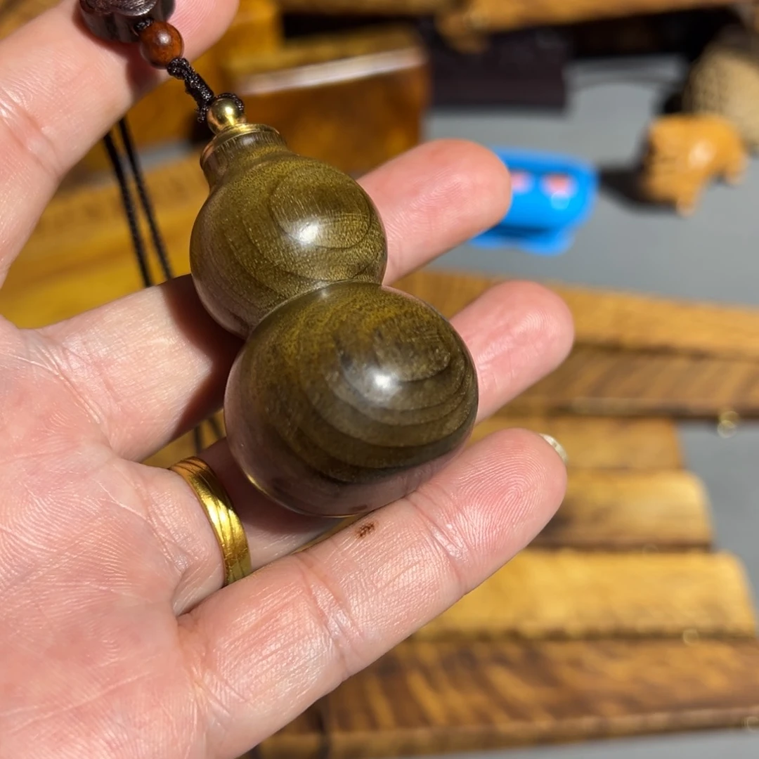 金丝楠2****羞金丝楠木馆
