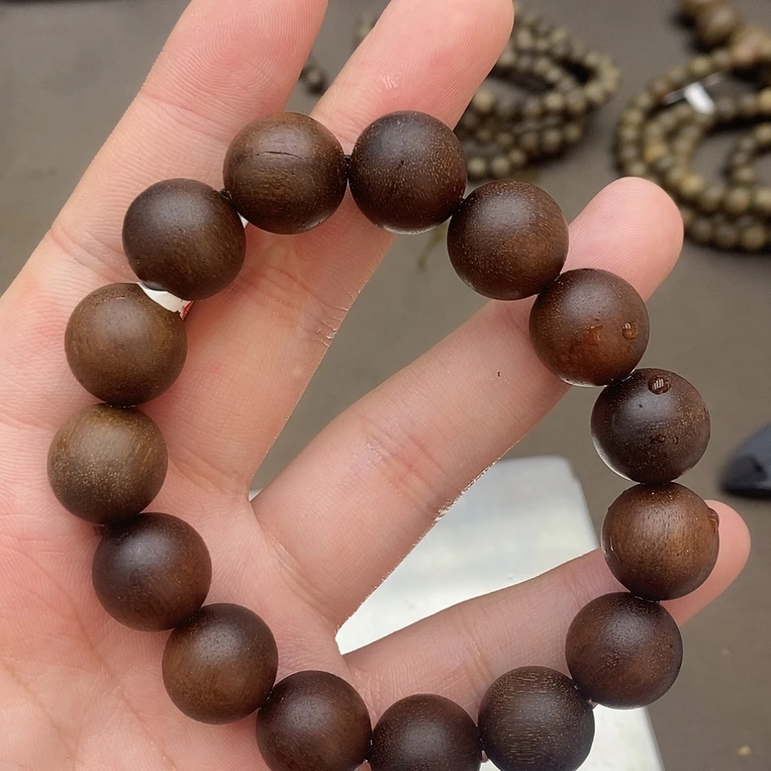 沉香沉香碎屑富森红土沉香129号