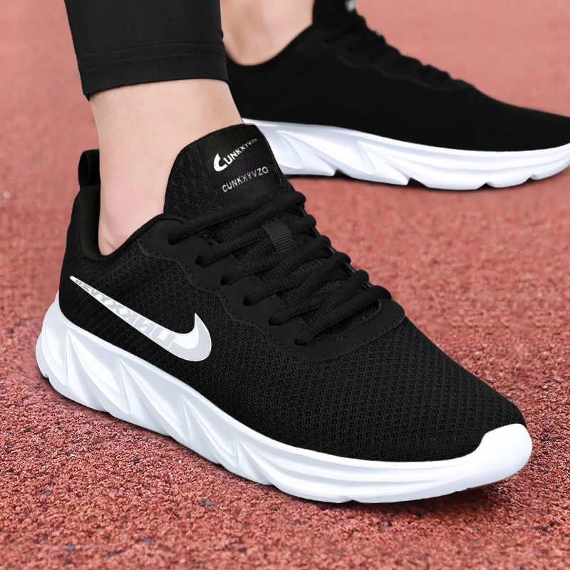 夏季2025新款男鞋透气网面休闲鞋子男士软底轻便跑步鞋开车运动鞋