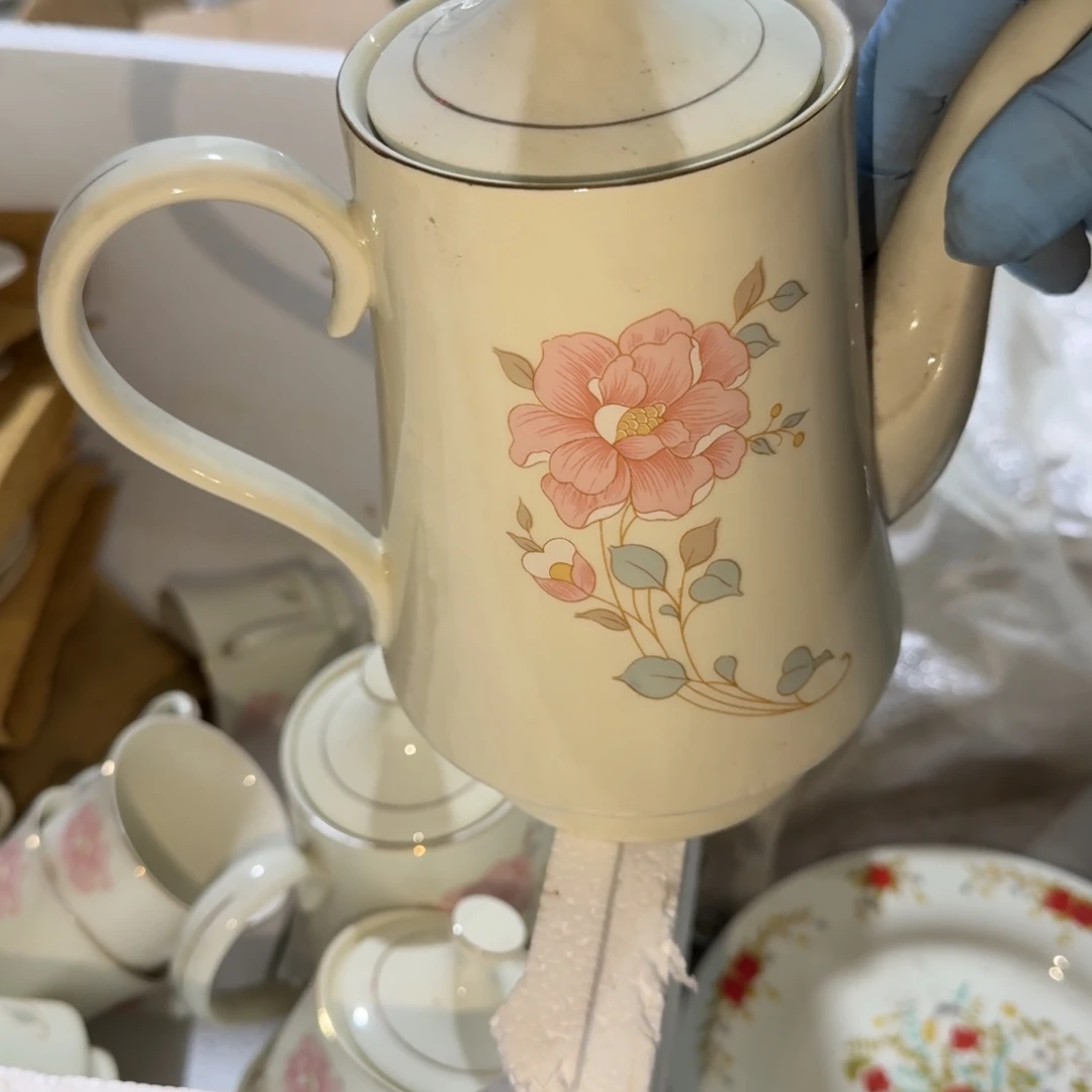 茶盏我们是有共同话题有分歧也