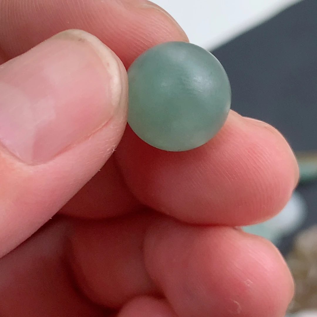 定制翡翠未镶嵌挂件