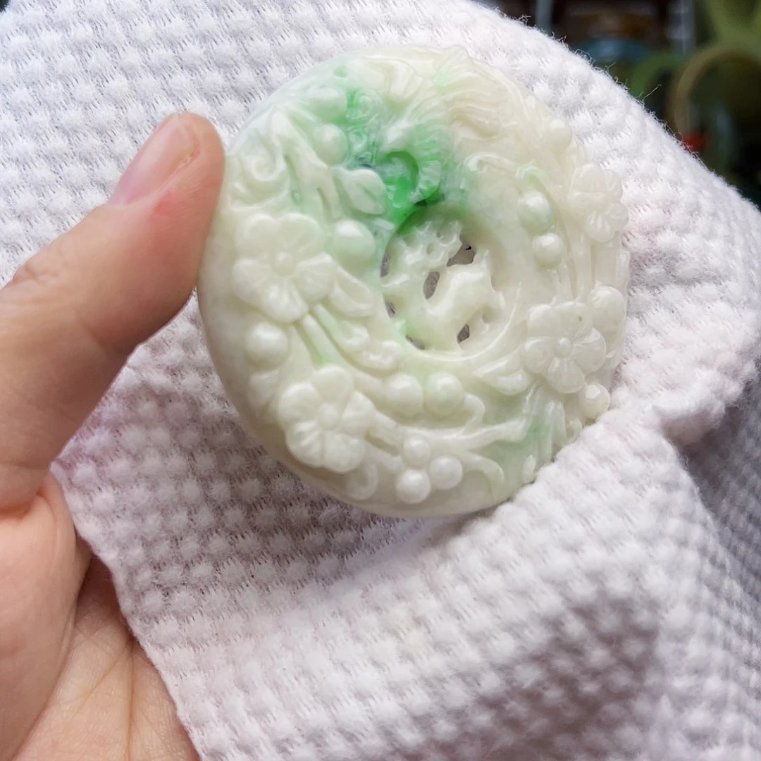 翡翠颈饰未镶嵌这