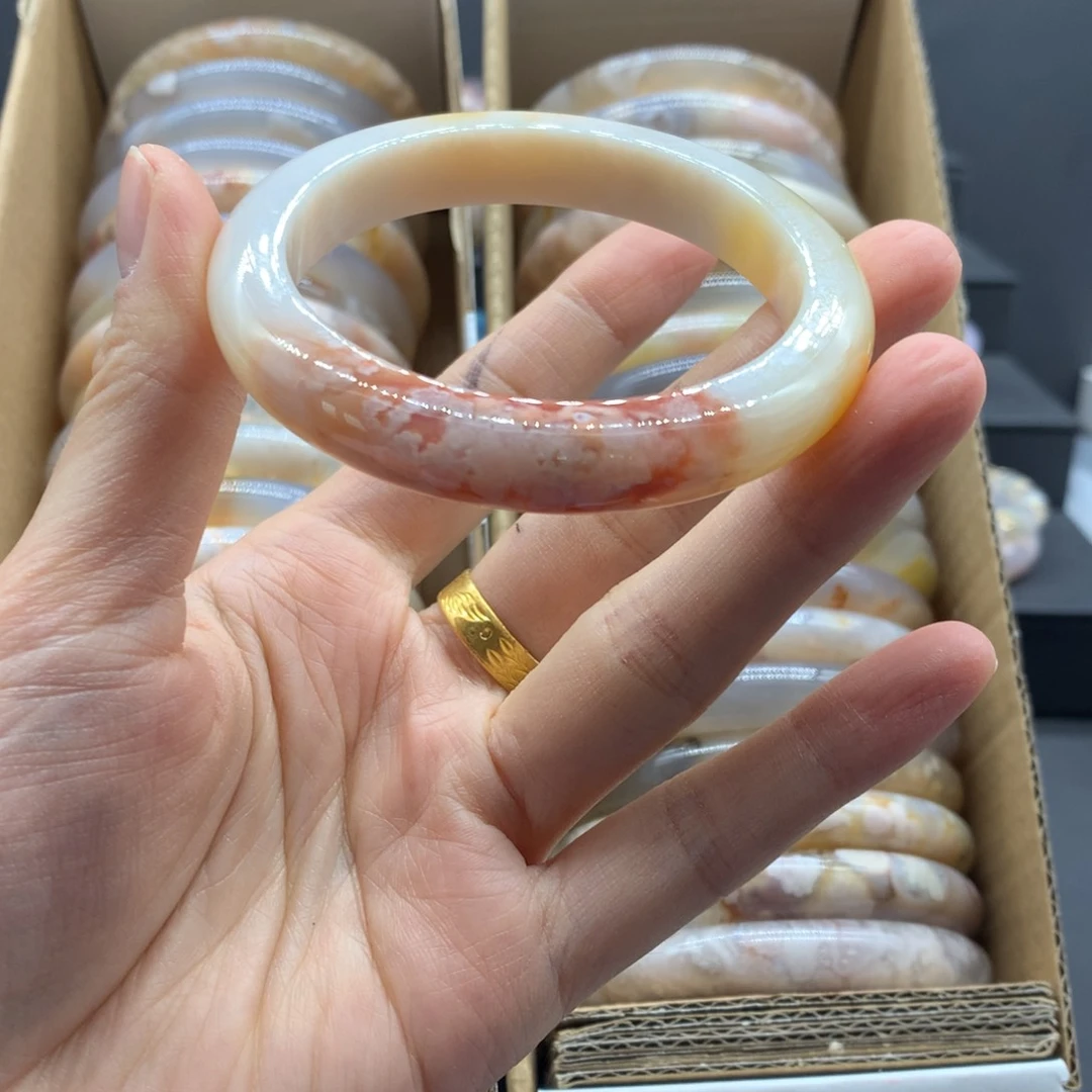 【闪购商品】玛瑙/玉髓手镯未镶嵌?****