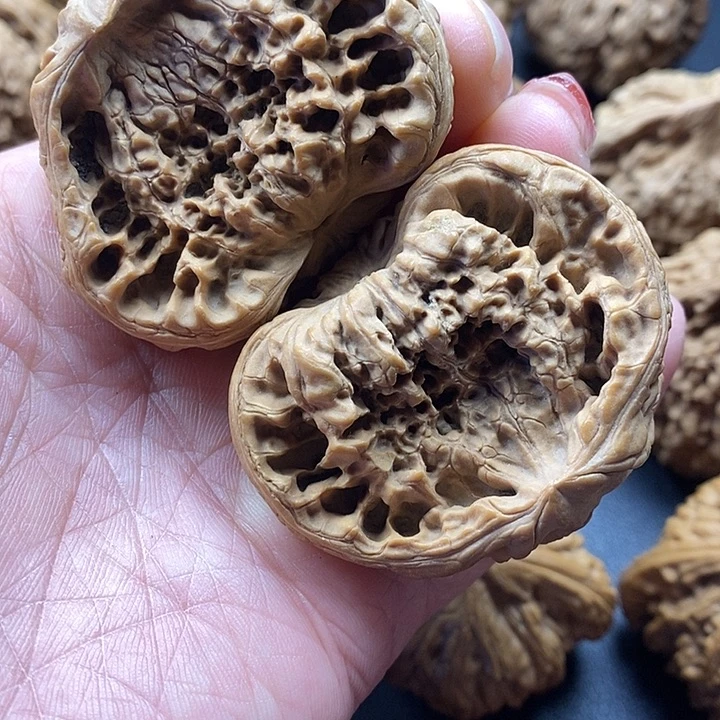 吊坠龙脊菩提聚宝盆50