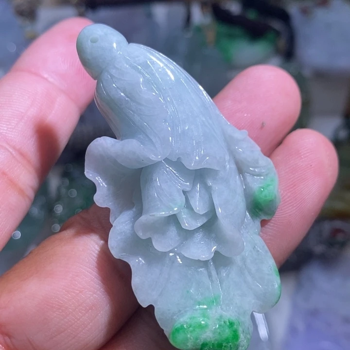 【闪购商品】翡翠未镶嵌颈饰11111111111111