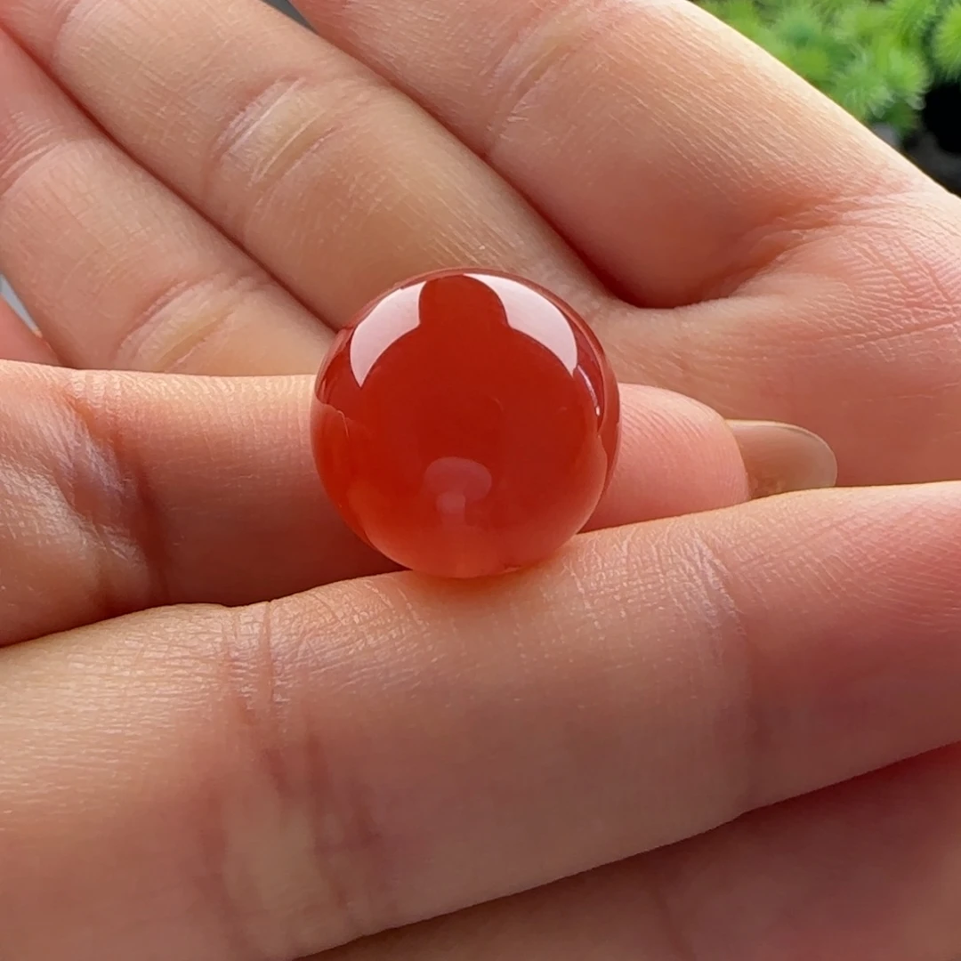 南红玛瑙未镶嵌圆珠14.9，孔道矿点
