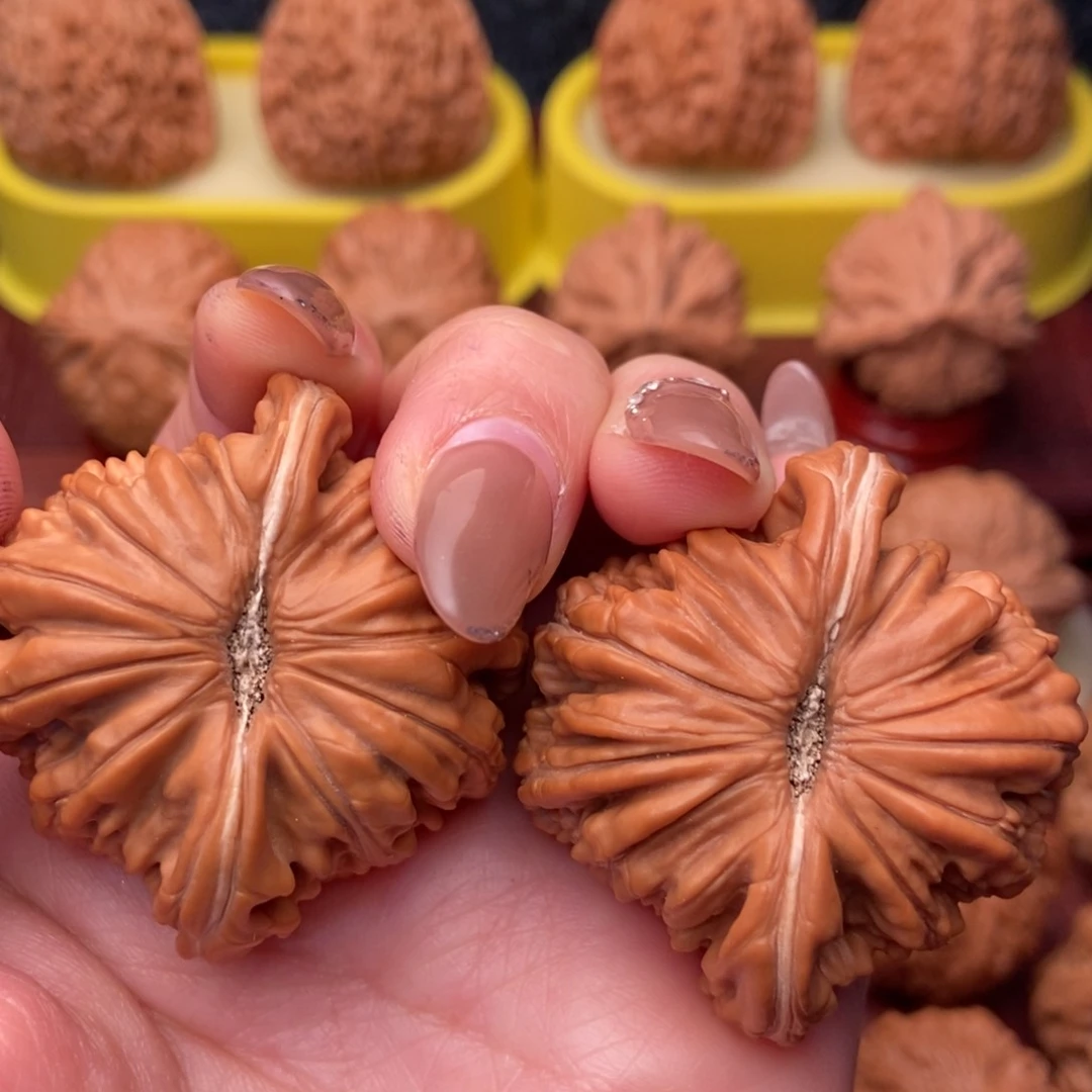 把件文玩核桃44老树 平谷 四座楼