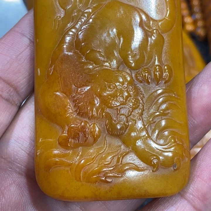 滴血莲花菩提吊坠