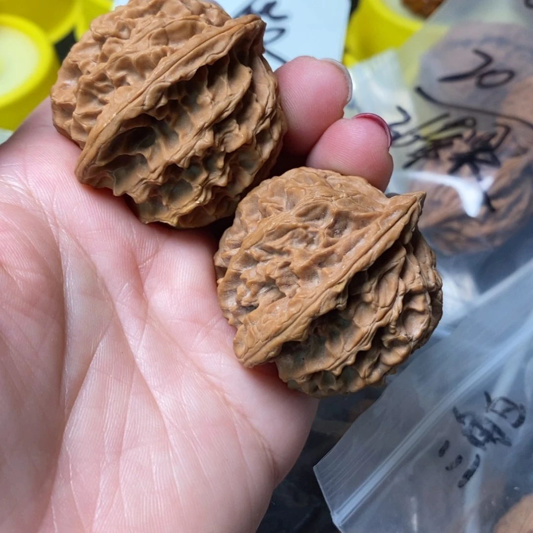 文玩核桃吊坠43 苹果
